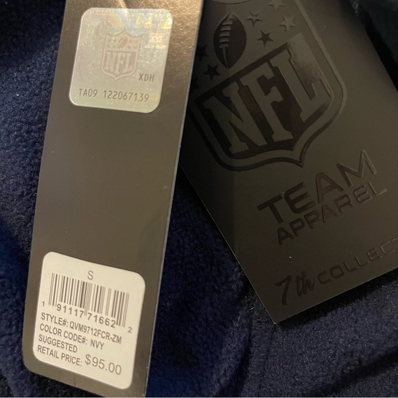 Chicago Bears Men’s Size Small NFL TEAM APPAREL Fleece Blue Vest NWT - Picture 8 of 10